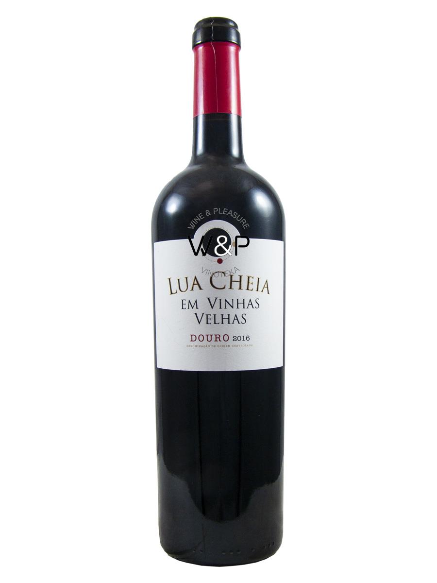 Lua Cheia Em Vinhas Velhas