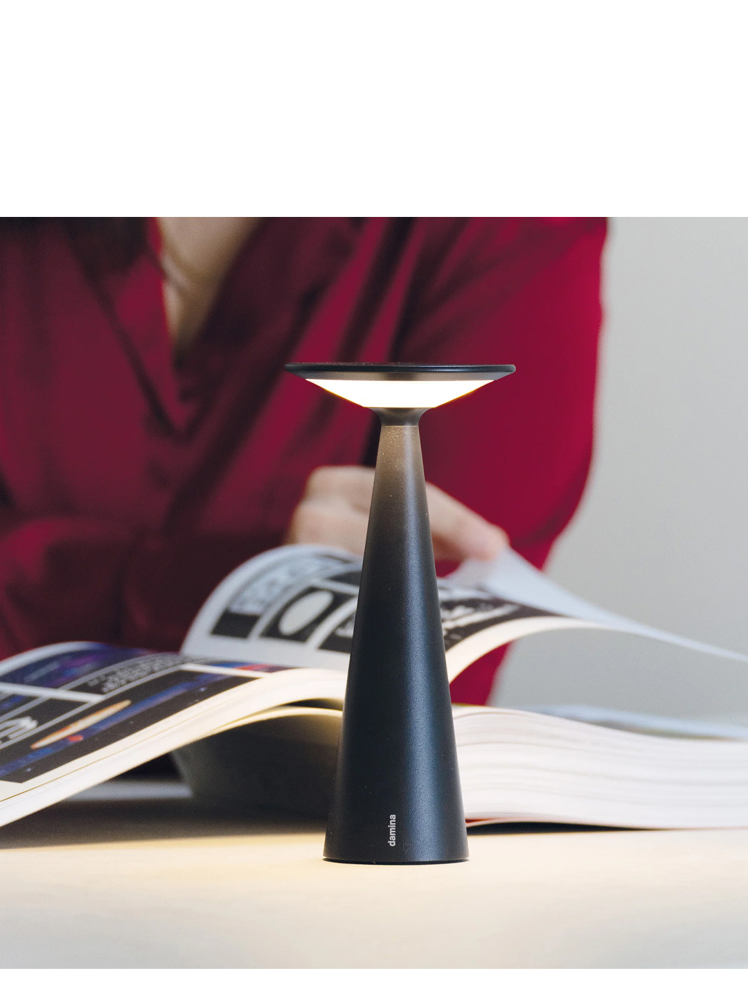 Lampa Damina Crna LD1600D3 